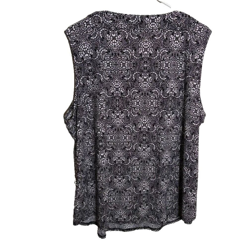 Jones Studio Blouse Women's 2X Printed Sleeveless Round Neck Tank Top Floral - Picture 2 of 8